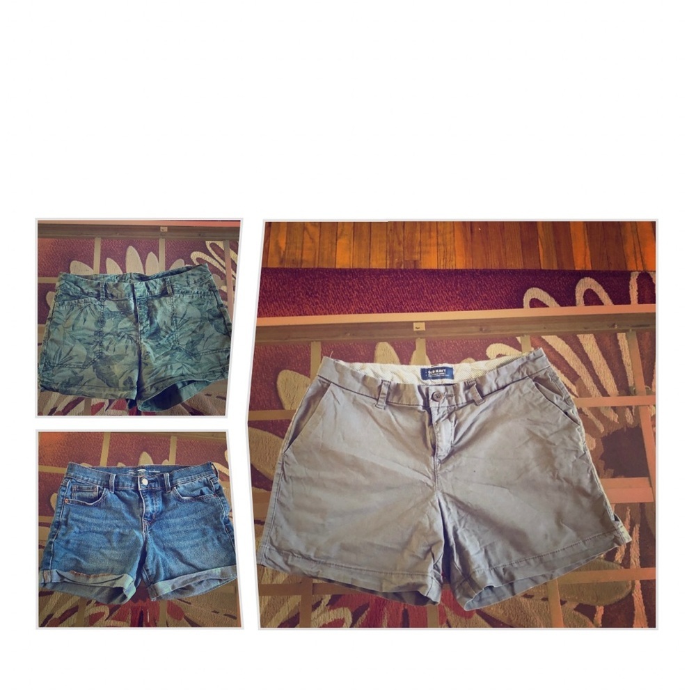 Bundle of 3 Old Navy Women's Shorts - Green, Blue, Gray. Size 4 & 6
